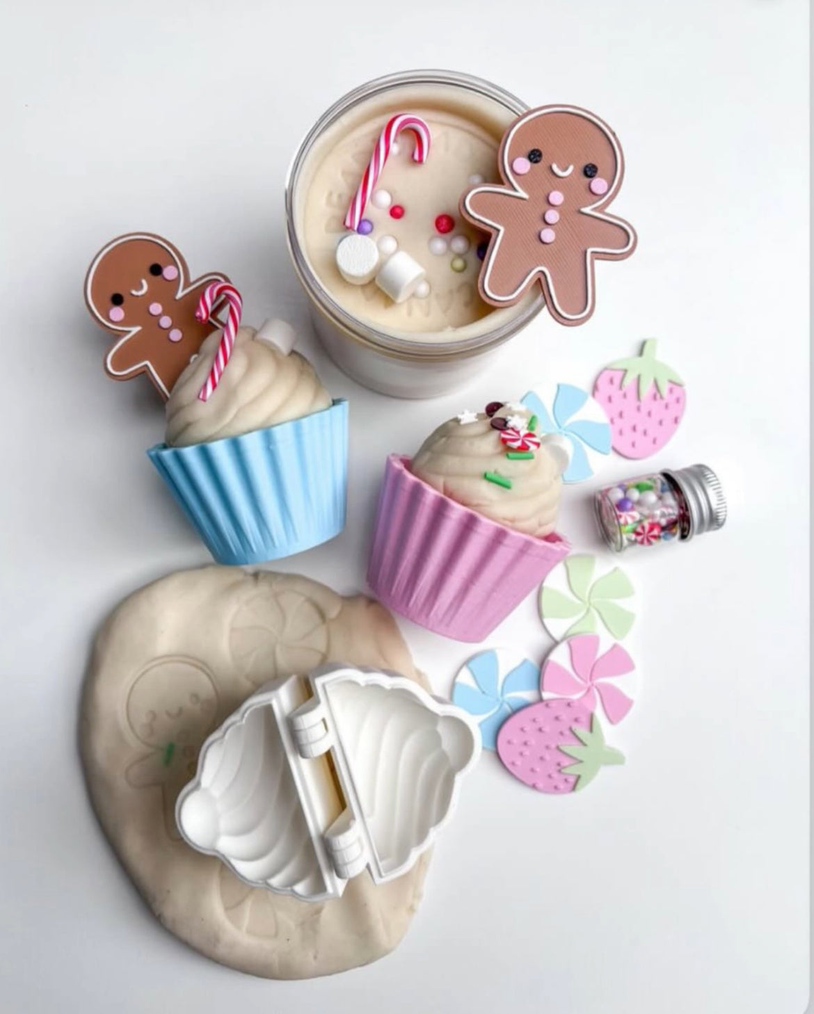 3D Printed Cupcake Set (no playdough included)