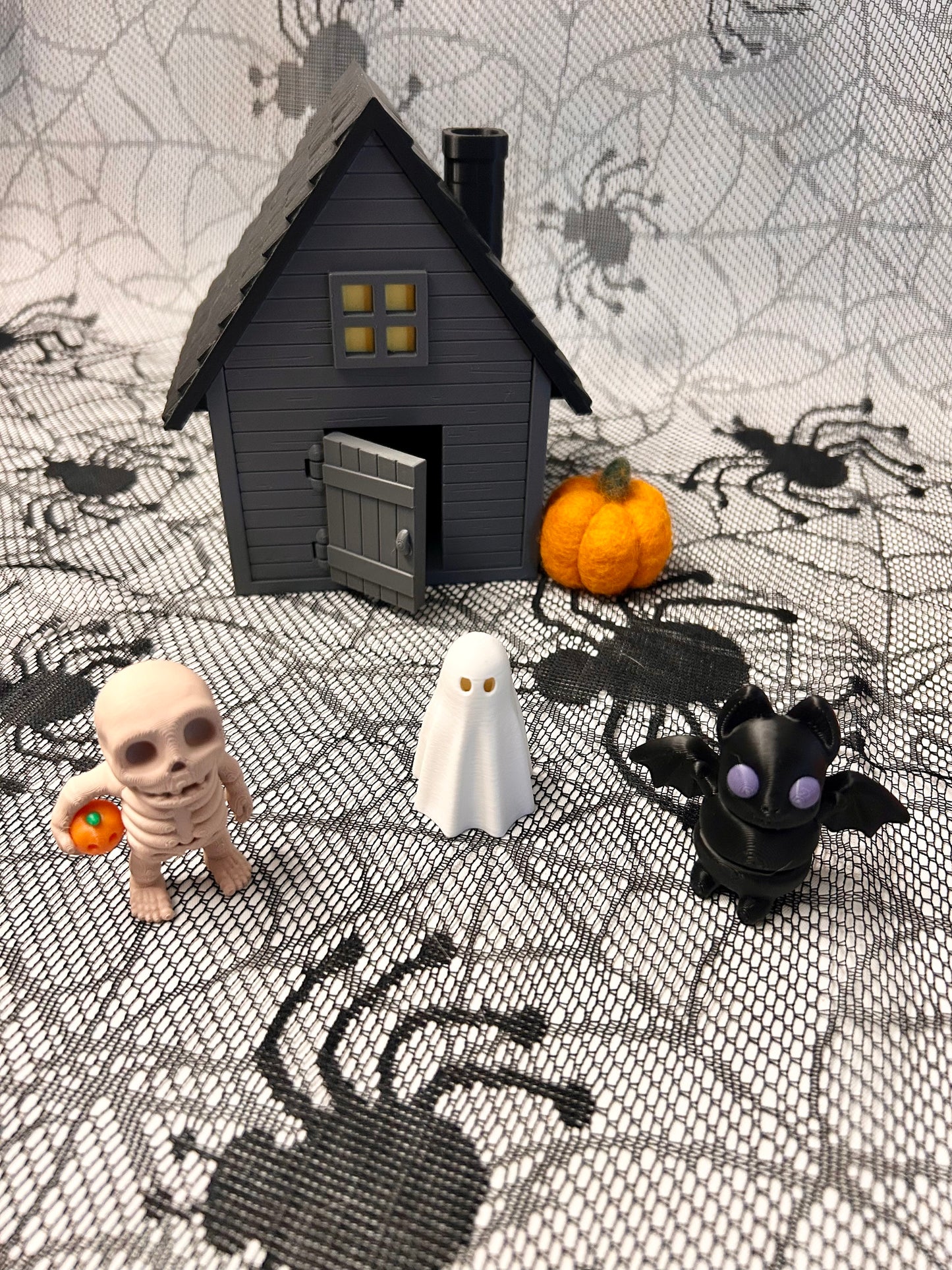 3D Printed Halloween Haunted House & Figures